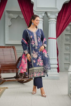 3 Piece Chickenkari suit (Pret)