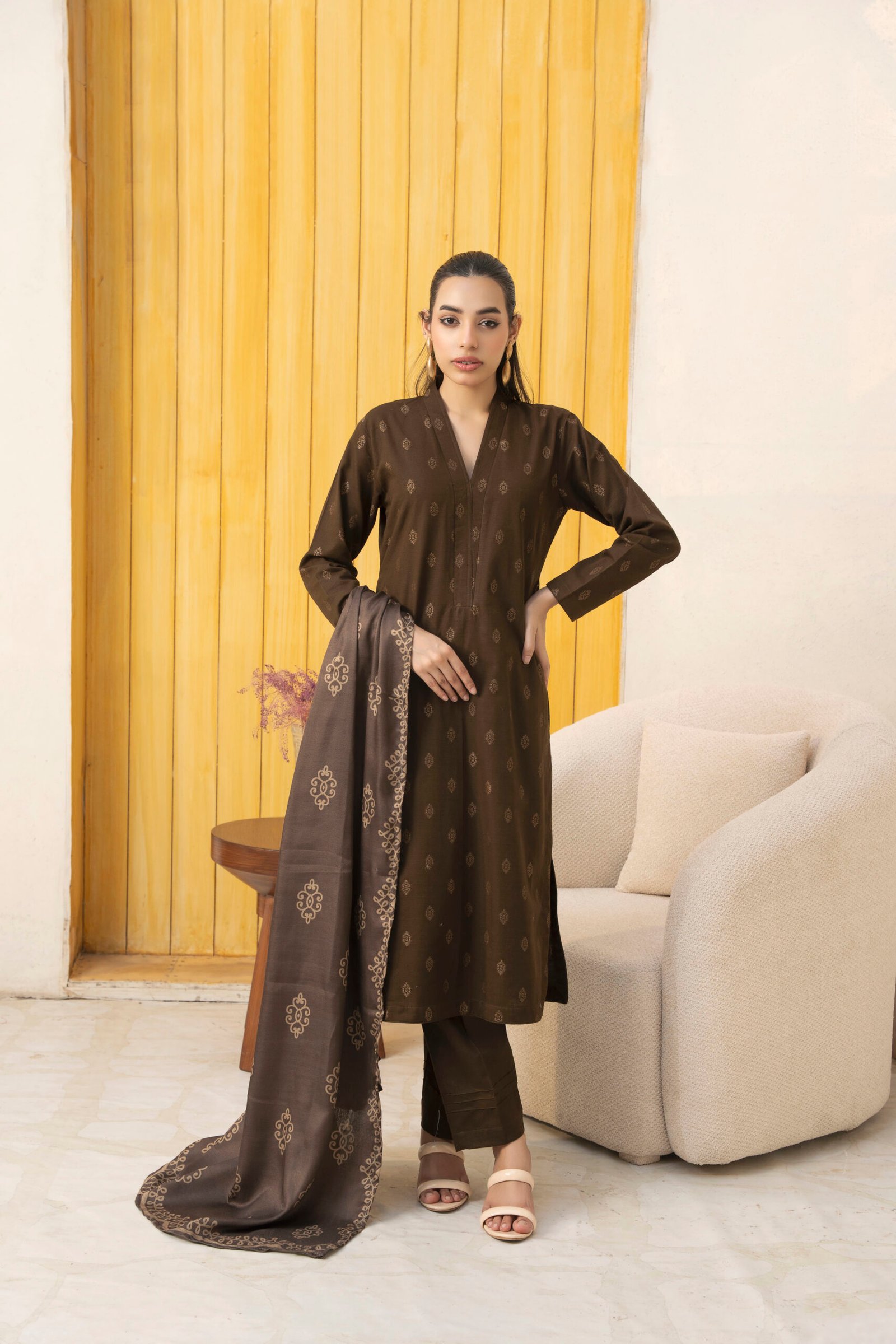 3 Piece Khaddar Jacquard suit (Pret)